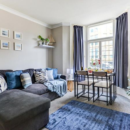 2 Bedroom Apartment - Queens Square Flat 1 Hove Exteriér fotografie
