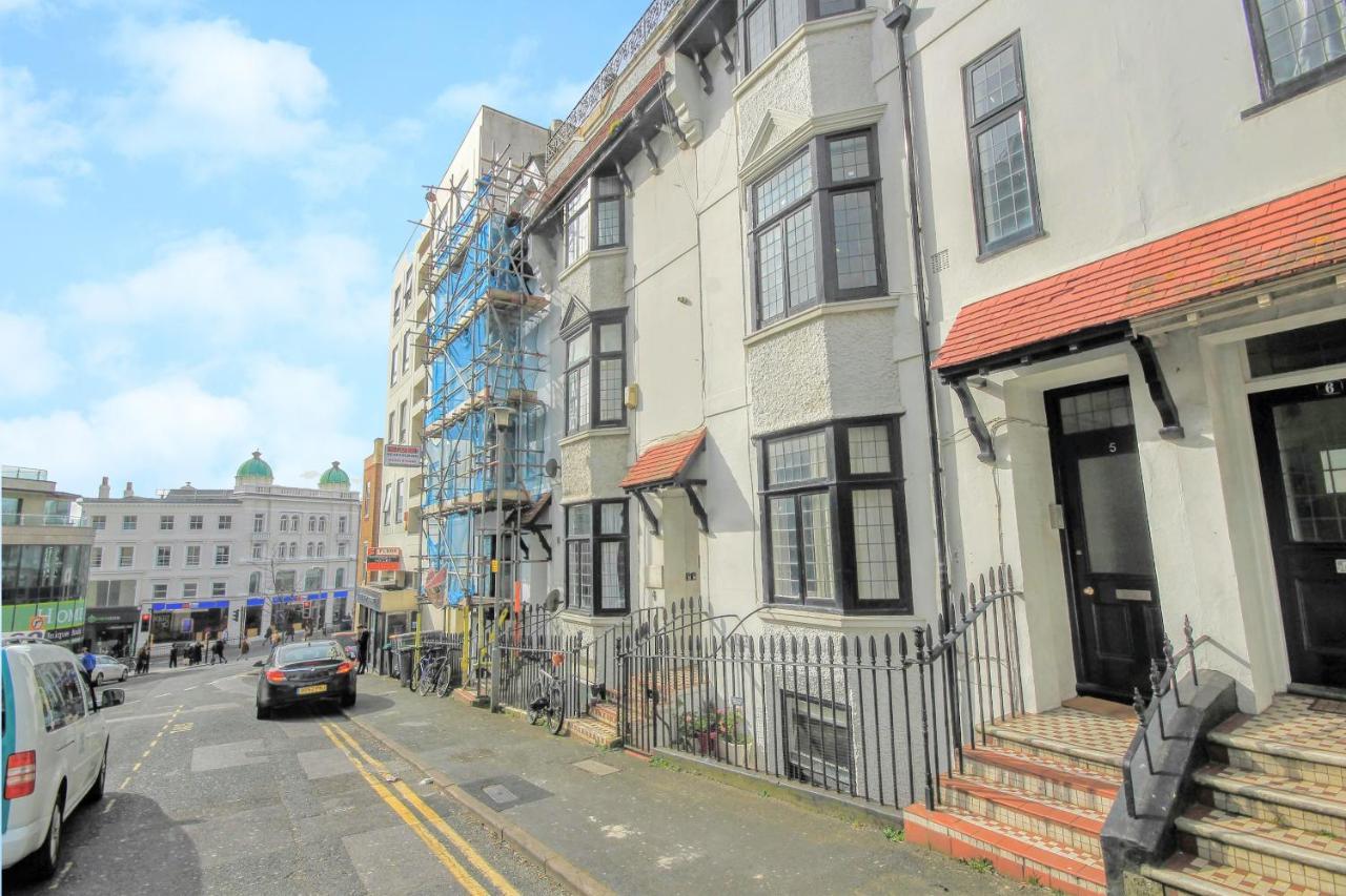 2 Bedroom Apartment - Queens Square Flat 1 Hove Exteriér fotografie
